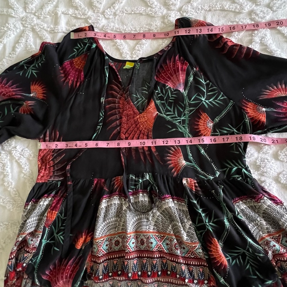 Farm Rio Black Long Flare Sleeves Top Flowy Tropical Floral Blouse Size Medium - Picture 9 of 13
